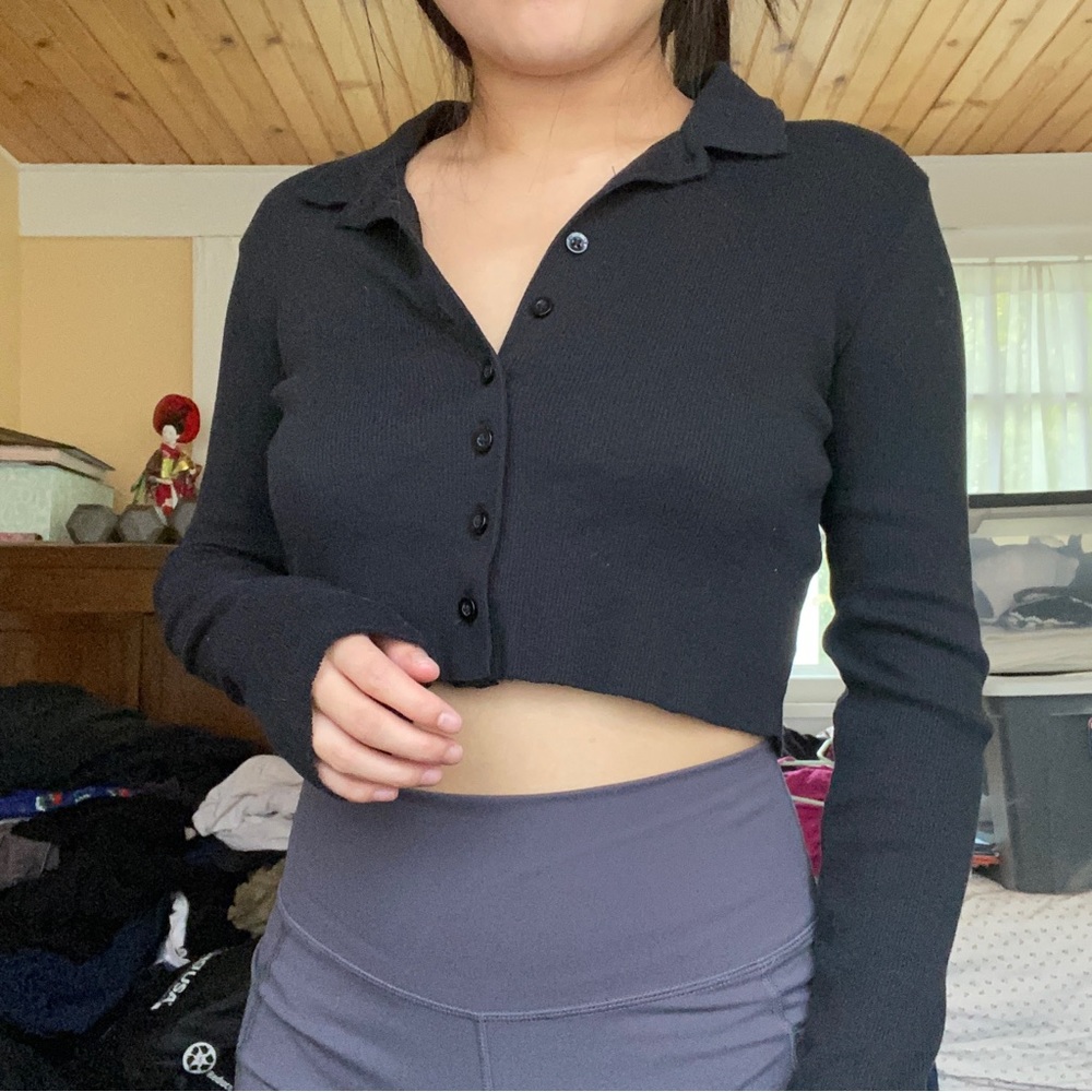 urban outfitters crop top